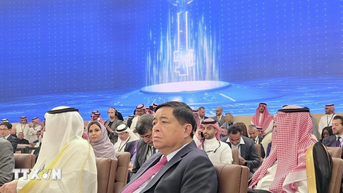 វៀតណាមជំរុញកិច្ចសហប្រតិបត្តិការវិនិយោគប្រកបដោយគុណភាពខ្ពស់ជាមួយអារ៉ាប៊ីសាអូឌីត និងមជ្ឈិមបូព៌ា