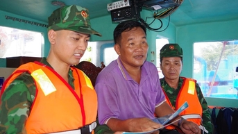 Gia Lai: Đẩy nhanh đăng ký, cấp phép tàu cá và hỗ trợ chủ tàu cá không đủ điều kiện thai thác