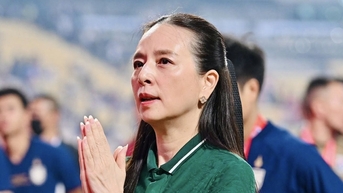 Chủ tịch LĐBĐ Thái Lan xin lỗi VFF vụ nhầm Quốc kỳ