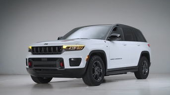 Jeep Grand Cherokee 2026: Hurricane 4 mới, 324 mã lực