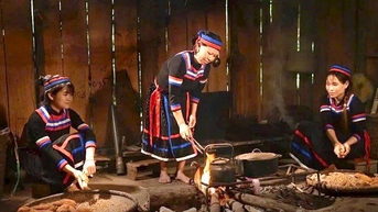 Vành đai văn hóa soi sáng Biên cương - Kỳ 2; Nguy cơ xói mòn “cột mốc văn hóa”