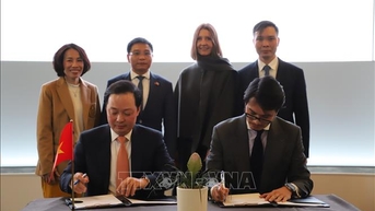 Bộ Tài chính Việt Nam tăng cường hợp tác với Ngân hàng JP Morgan