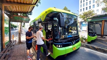 TPHCM sẽ có hơn 3.600 xe buýt điện vào năm 2030, xe buýt CNG cũng bị loại bỏ