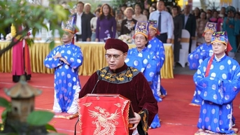 Tổ chức lễ hội truyền thống tại đền Quán Thánh