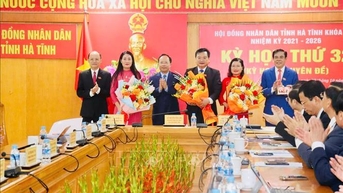 Bầu các chức danh lãnh đạo mới của HĐND và UBND tỉnh Hà Tĩnh