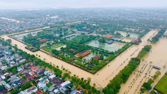 Xuất cấp hàng dự trữ quốc gia để hỗ trợ TP Huế khắc phục hậu quả mưa lũ