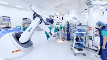 កិច្ចសហប្រតិបត្តិការផ្នែកវេជ្ជសាស្រ្ដវៀតណាម-អង់គ្លេសបើកសករាជថ្មីក្នុងការបណ្តុះបណ្តាល និងស្រាវជ្រាវផ្នែកវេជ្ជសាស្រ្ត