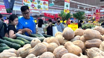 Nâng mức giảm trừ gia cảnh: Hàng triệu gia đình có thêm khoản chi tiêu