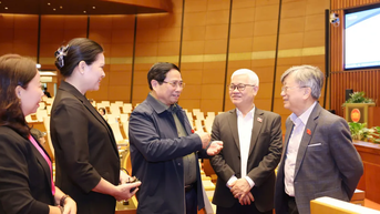 Tiếp tục cải cách thể chế, ổn định kinh tế vĩ mô đưa đất nước phát triển trong giai đoạn mới