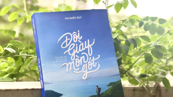 Dọc ngang thiên lý trên "đôi giày mòn gót"
