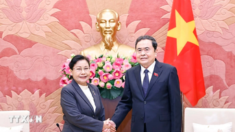 Chủ tịch Quốc hội tiếp Chánh án Tòa án Nhân dân tối cao Lào Viengthong Siphandon