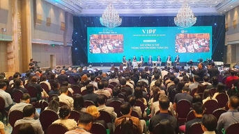 
(NLĐO)- Việt Nam mở cửa nhiều cơ chế, dọn đường đón nhiều dòng vốn mới vào bất động sản công nghiệp.
