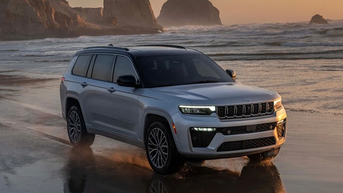 Jeep Grand Cherokee 2026 sở hữu động cơ tăng áp mới, tiết kiệm xăng