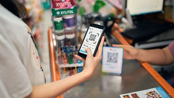 Thanh toán không tiền mặt tăng trưởng ấn tượng