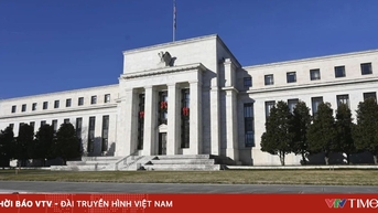 Tổng thống Donald Trump tiếp tục chỉ trích Fed vì chậm hạ lãi suất