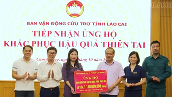 Phường Cam Đường ủng hộ 1,1 tỷ đồng giúp đồng bào khắc phục hậu quả thiên tai