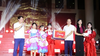 부투 코뮌: 2025년 "보름달 축제의 밤" 프로그램 조직