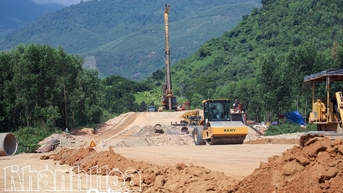 Gỡ “điểm nghẽn” giải phóng mặt bằng cho các dự án giao thông