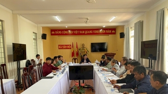 អនុវត្តការបោសសំអាតទីតាំងជាបន្ទាន់សម្រាប់ផ្លូវល្បឿនលឿន Bao Loc - Lien Khuong