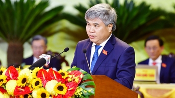Giải pháp đột phá phát triển hạ tầng, nhất là hạ tầng đô thị, hạ tầng giao thông theo hướng đồng bộ, hiện đại