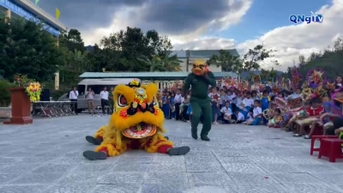 ទីក្រុង Da Nang ផ្តល់អំណោយជិត 3,000 ពាក់កណ្ដាលរដូវស្លឹកឈើជ្រុះដល់កុមារ