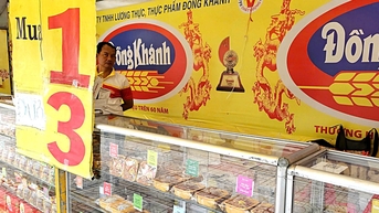នំ​ព្រះ​ខែ​លក់​មិន​ដាច់ ហេតុ​អ្វី​គេ​នៅ​តែ​លក់?