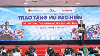 Honda វៀតណាមបរិច្ចាគមួកសុវត្ថិភាពចំនួន 1.8 លានដល់សិស្សថ្នាក់ទី 1 ទូទាំងប្រទេសសម្រាប់ឆ្នាំសិក្សា 2025-2026