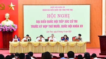 Đoàn ĐBQH tỉnh Phú Thọ tiếp xúc cử tri trước Kỳ họp thứ Mười