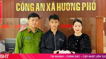 2 học sinh nhặt được iPhone 14 trả lại người đánh rơi