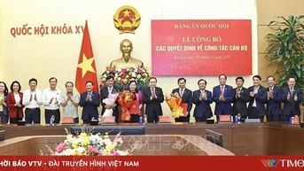 Ủy ban Thường vụ Quốc hội ban hành Nghị quyết về công tác cán bộ