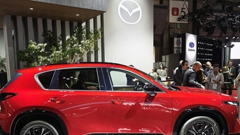 Mazda CX-5 thế hệ mới 2025: Màn hình 15,6 inch, AWD