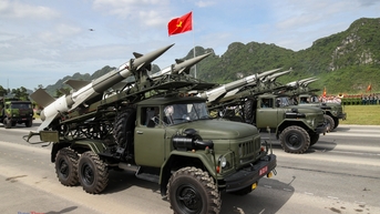 Bài 1: Nền tảng để giữ gìn độc lập, phát triển đất nước