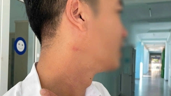 Vụ thầy giáo bóp cổ đồng nghiệp: Sẽ buộc thôi việc vì coi thường tổ chức