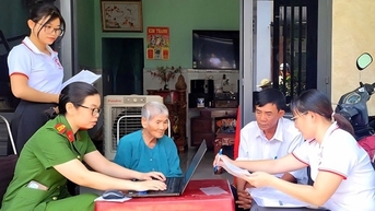 Nhiều mô hình hay trong giải quyết thủ tục hành chính ở TP Hồ Chí Minh