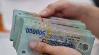 Lãi suất ngân hàng hôm nay 30/10/2025: Vừa tăng mạnh vừa tặng lớn lãi suất