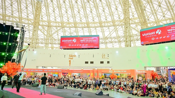 [Ảnh] Hội chợ Mùa Thu 2025 - Điểm trải nghiệm hấp dẫn