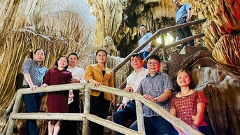 Phó Chủ tịch UBND tỉnh Vương Ngọc Hà làm việc tại xã Minh Tân