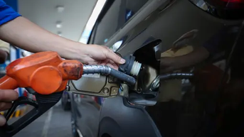 Giá xăng dầu hôm nay 30/10: Xăng trong nước tăng mạnh từ chiều nay