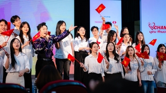 Ra mắt quỹ từ thiện Chạm Yêu Thương: Chạm yêu thương, gieo mầm hạnh phúc