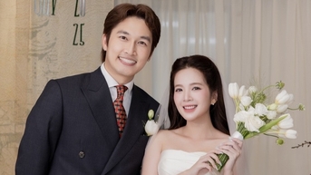 Diễn viên Ngọc Huyền xinh đẹp rạng ngời trong lễ ăn hỏi với Đình Tú