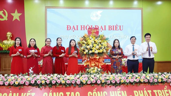 Đại hội đại biểu Phụ nữ xã Bản Nguyên lần thứ I