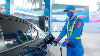 Giá xăng dầu đồng loạt tăng, RON95-III lên mức 20.488 đồng mỗi lít