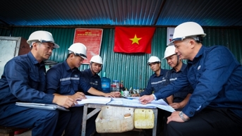 Những người khai mở "mạch nguồn năng lượng" cho đất nước