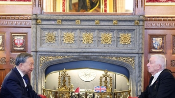 អគ្គលេខាធិការ To Lam ជួបជាមួយប្រធានសភាអង់គ្លេស