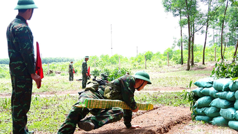 Đảng bộ Quân sự tỉnh Hà Tĩnh xây dựng “Chi bộ 4 tốt”, “Đảng bộ cơ sở 4 tốt”