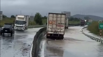 Cao tốc Vĩnh Hảo - Phan Thiết bị ngập đã thông xe một chiều