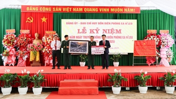 Agribank Chi nhánh Đắk Lắk trao công trình điện năng lượng mặt trời tặng Đồn Biên phòng Ea H’leo