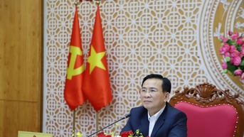 Chủ tịch UBND tỉnh Lâm Đồng Hồ Văn Mười chỉ đạo xử lý đèn đường tắt dài ngày