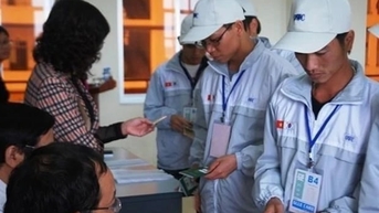 Cơ hội lớn nhưng còn nhiều 'nút thắt' trong xuất khẩu lao động