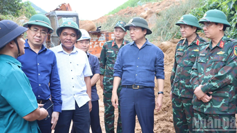 Phó Thủ tướng Trần Hồng Hà kiểm tra khắc phục sạt lở tại Quảng Ngãi